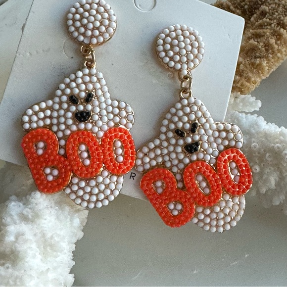 NEW! Boo 👻 Halloween Ghost Beaded Earrings - Picture 2 of 5